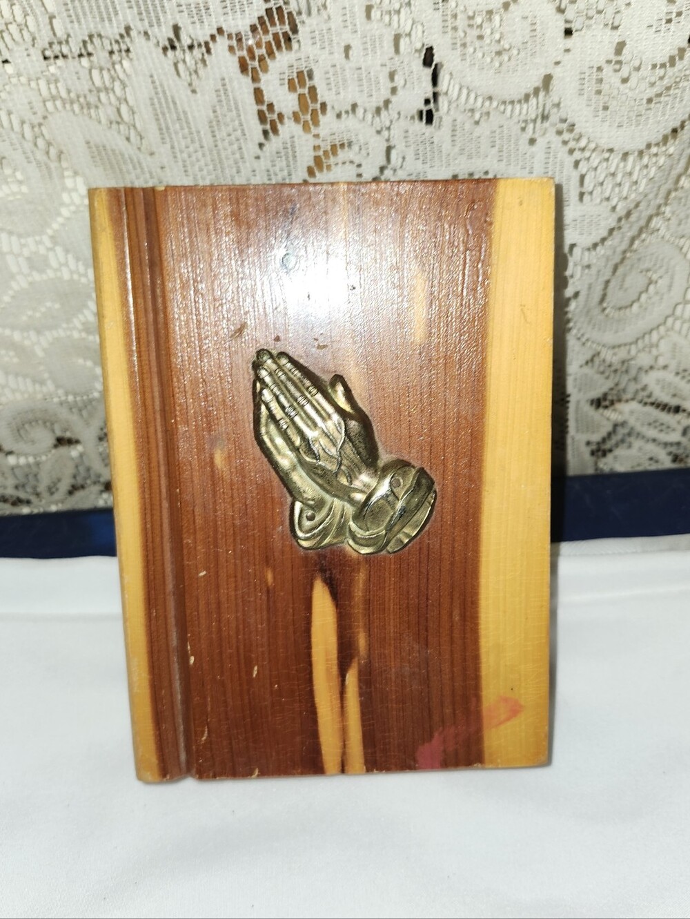Wood Prayer Hands Wall Plaque - Brown